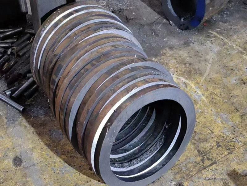 叶城30CrMo无缝钢管切割
